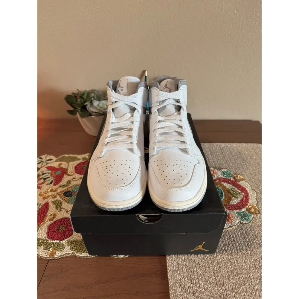 Jordan 1 Mid White Stealth Neutral Grey Wolf Cool Fog Iron Cement 554724 135